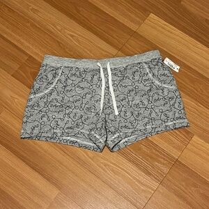 NWT Women's Ambrielle Gray Love Shorts, Sz M